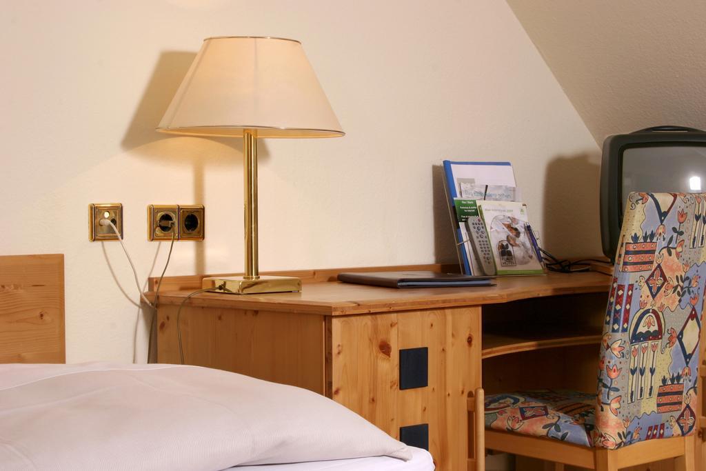 Flair-Hotel Zum Benediktiner Schwarzach am Main Cameră foto